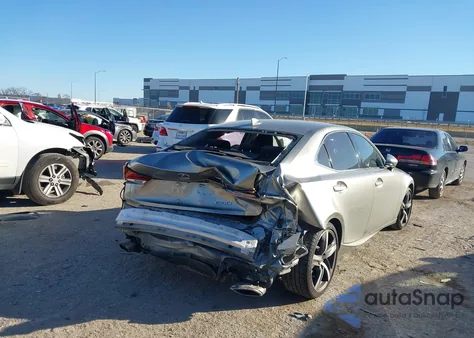 2018 Lexus Is 300 из США, поврежденный, VIN JTHC81D21J5028366